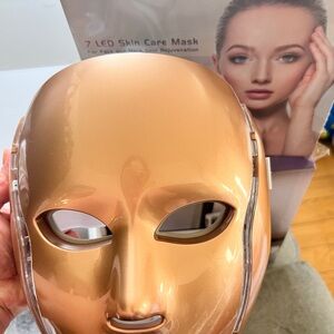 Gold 7 LED Skin Care Mask